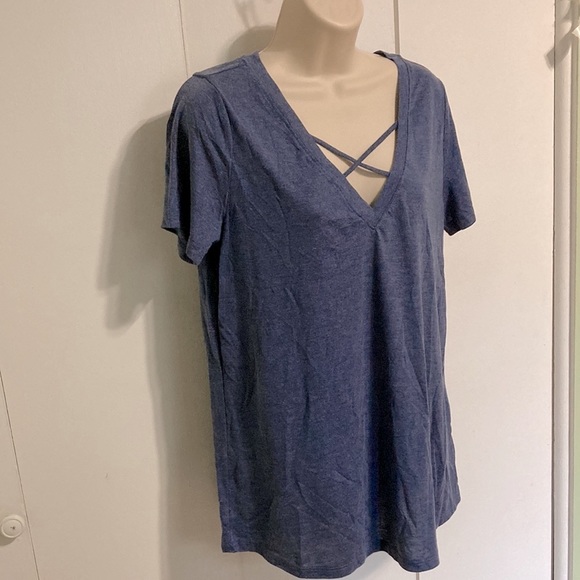 CRISS CROSS Blue V neck T shirt Womens Medium - Picture 3 of 15